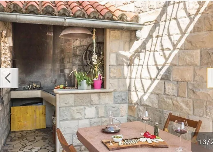 Tomic 3 Apartman Makarska