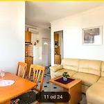 شقة Tomic 3 ماكارسكا