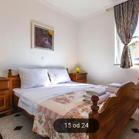 Apartment Tomic 3 *