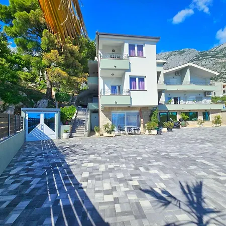 Apartment Tomic 3